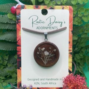 Medium round wood pendant with wood background and Baby Breath flowers with fern leaf